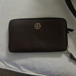 Tory Burch full size wallet matching handbag